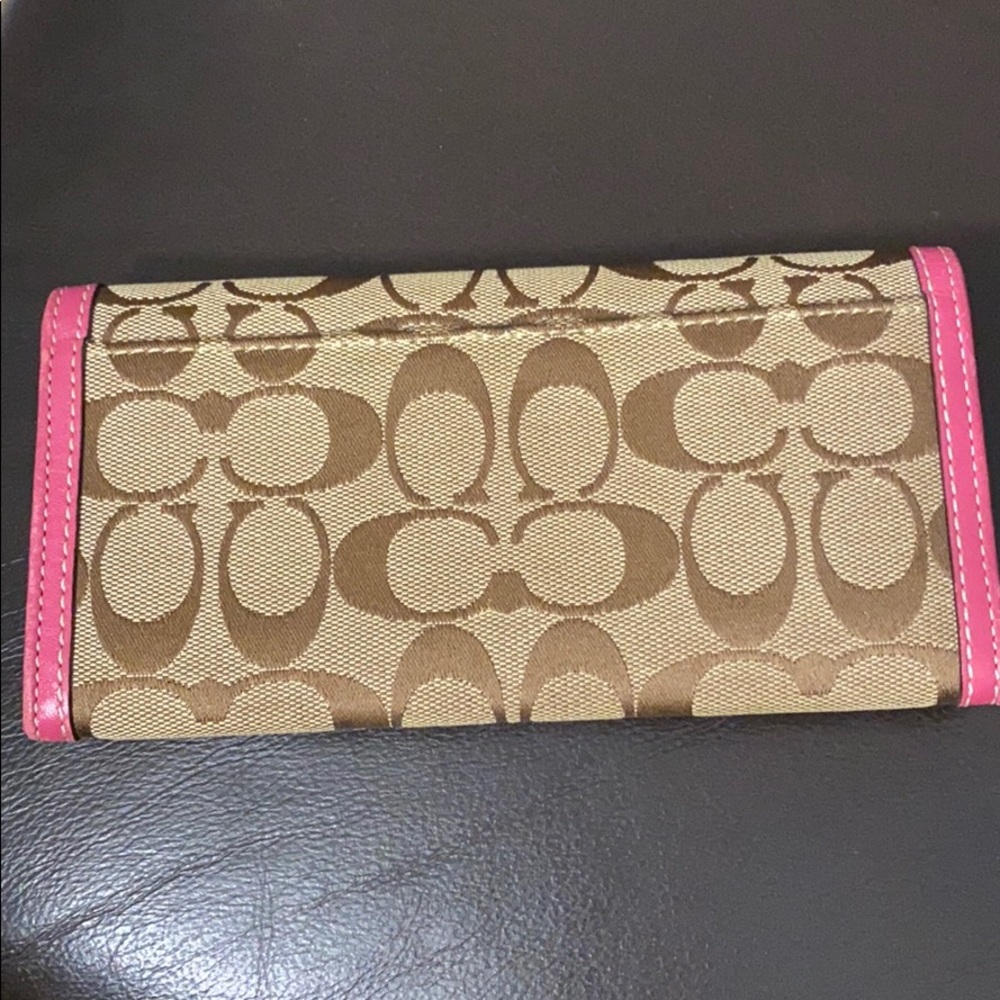 Coach wallet - Picture 2 of 3